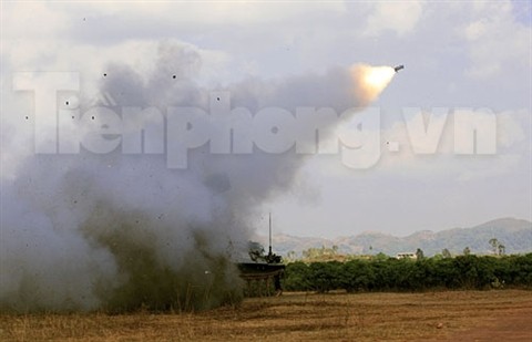 Tên lửa trên pháo tự hành ZCY – 23 tiêu diệt mục tiêu.